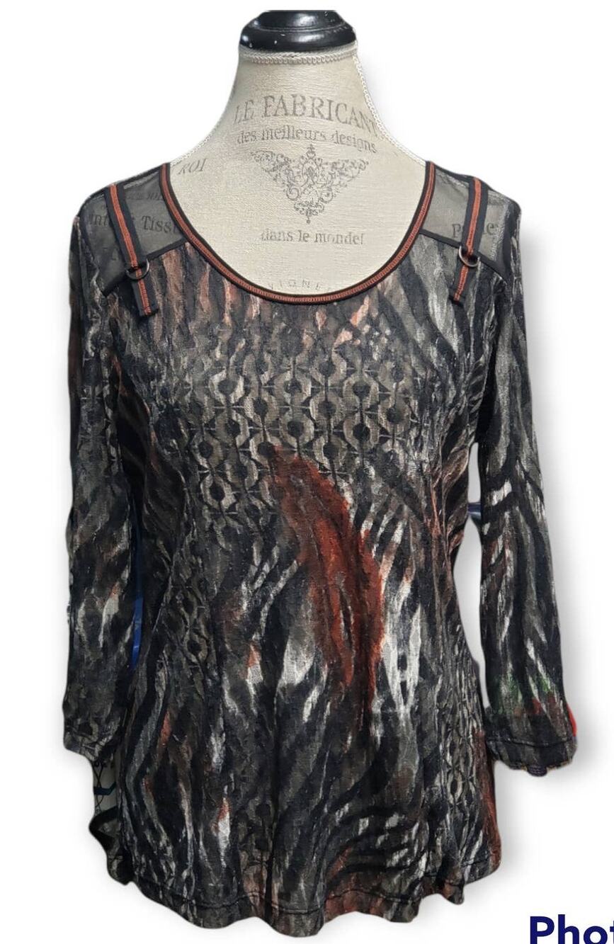 Rachel Cole Leaf Design 3/4 Sleeve Lace Shoulder Orange Trim Shirt - Size Medium